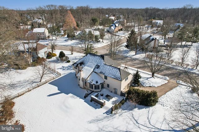 14 DAYLILY DR, Mount Laurel, NJ 08054