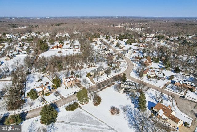 14 DAYLILY DR, Mount Laurel, NJ 08054