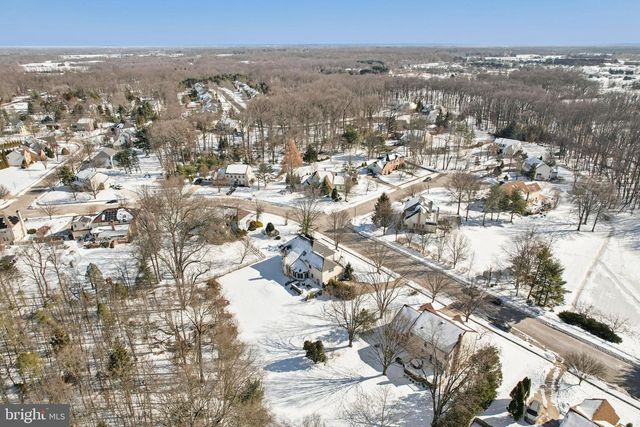 14 DAYLILY DR, Mount Laurel, NJ 08054