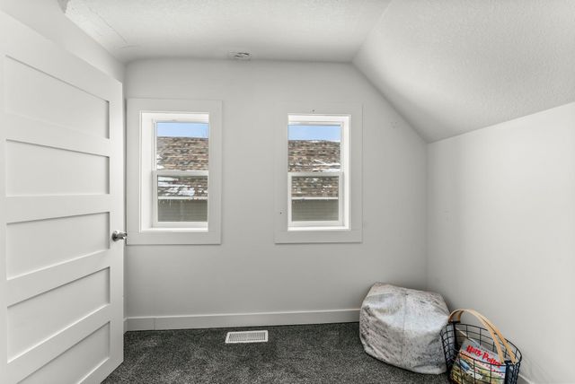 501 W Baker Street, Arlington, MN 55307