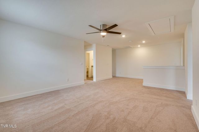 332 Cookie Loop, Johnson City, TN 37615