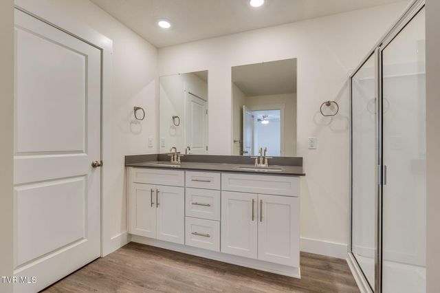 332 Cookie Loop, Johnson City, TN 37615