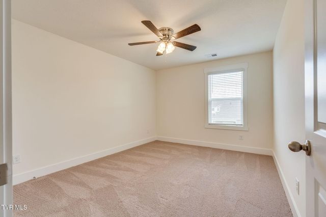 332 Cookie Loop, Johnson City, TN 37615