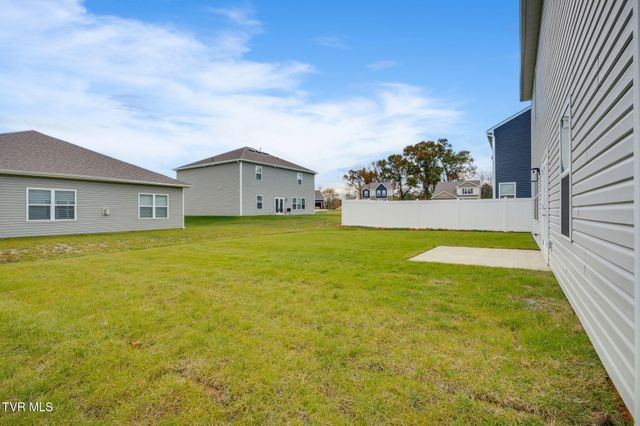 332 Cookie Loop, Johnson City, TN 37615