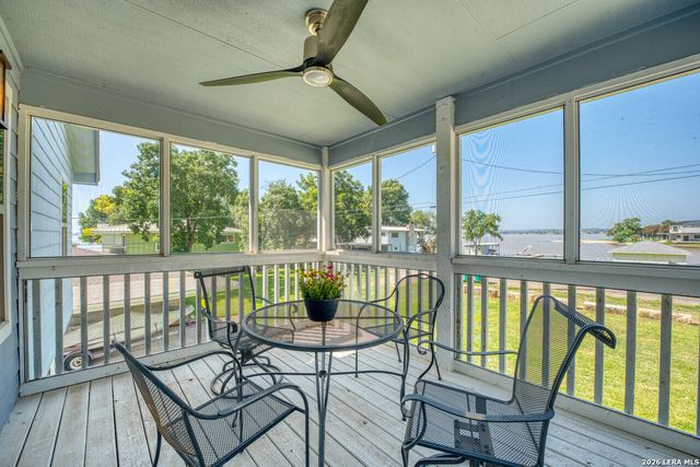 519 CEDARHILL DR, Granite Shoals, TX 78654