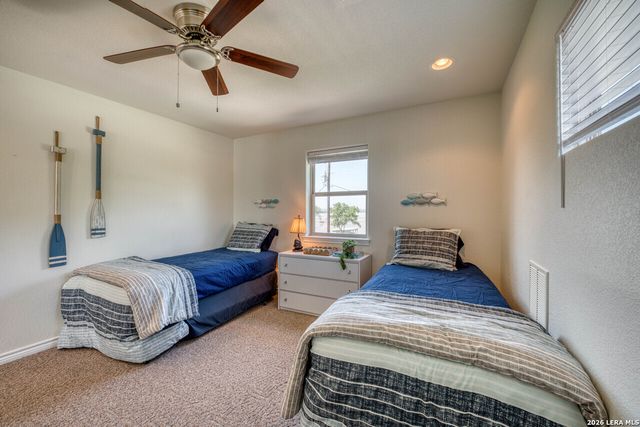 519 CEDARHILL DR, Granite Shoals, TX 78654