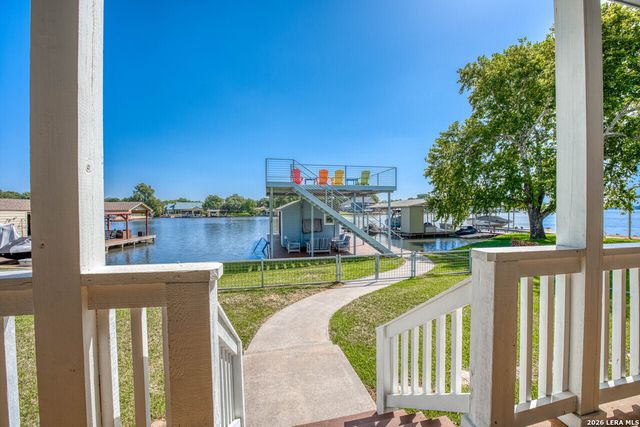 519 CEDARHILL DR, Granite Shoals, TX 78654