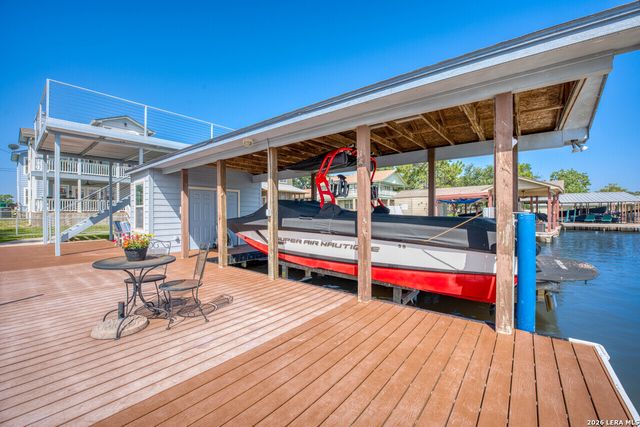 519 CEDARHILL DR, Granite Shoals, TX 78654