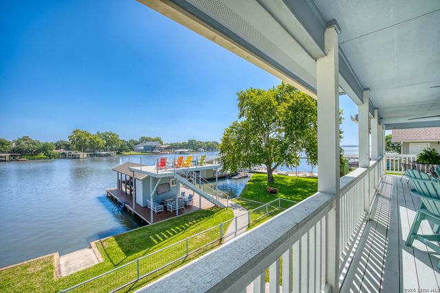 519 CEDARHILL DR, Granite Shoals, TX 78654