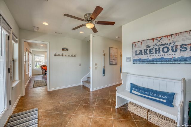 519 CEDARHILL DR, Granite Shoals, TX 78654
