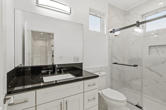 9100 Lakemont Dr, Elk Grove, CA 95624