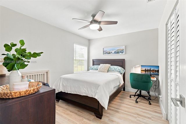 13225 NW 7th Drive, Plantation, FL 33325
