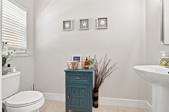 13225 NW 7th Drive, Plantation, FL 33325