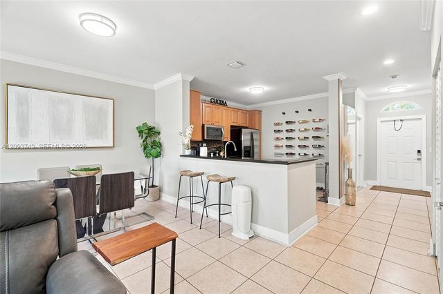 13225 NW 7th Drive, Plantation, FL 33325