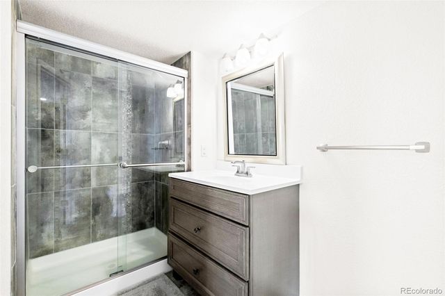 3305 S Indiana Street, Lakewood, CO 80228