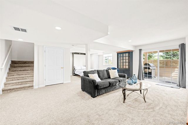 3305 S Indiana Street, Lakewood, CO 80228