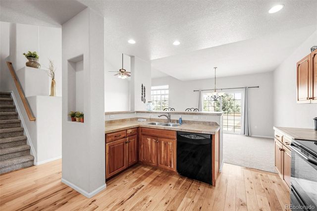 3305 S Indiana Street, Lakewood, CO 80228