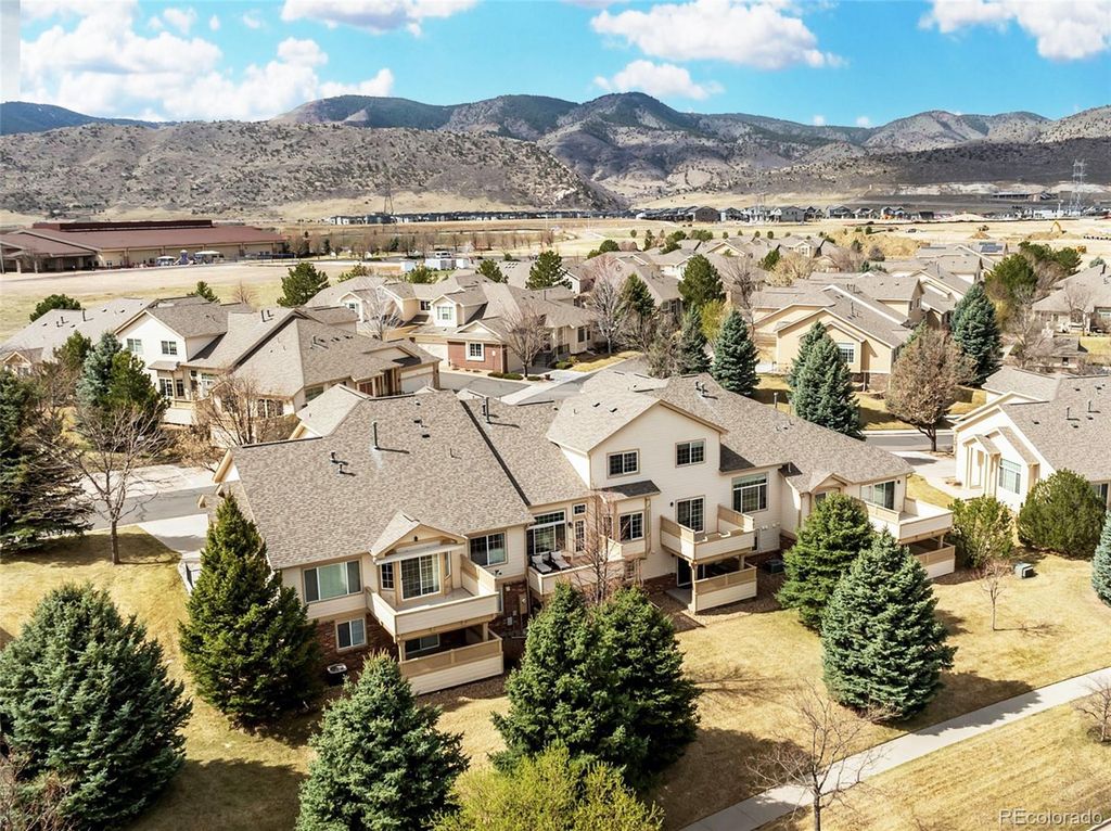 3305 S Indiana Street, Lakewood, CO 80228