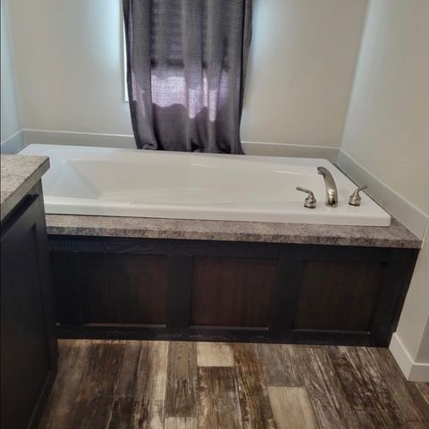 108 Eau Clair Drive, Thibodaux, LA 70301