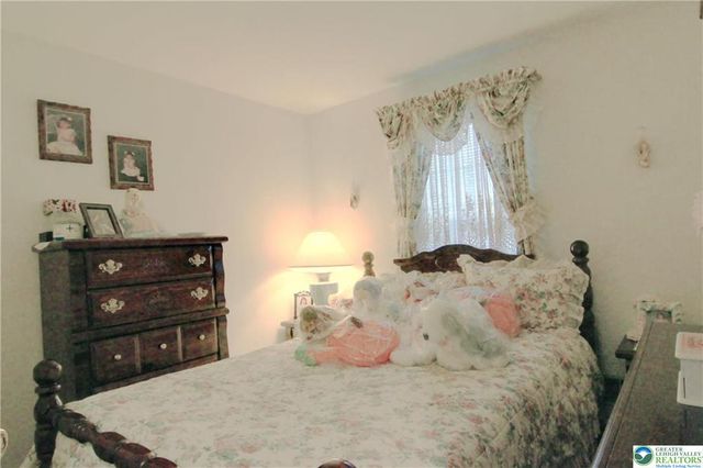 2901 Hodle Avenue, Bethlehem Twp, PA 18045
