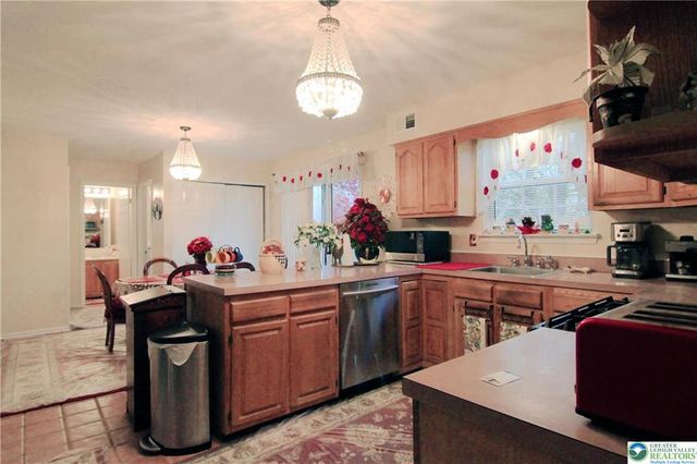 2901 Hodle Avenue, Bethlehem Twp, PA 18045