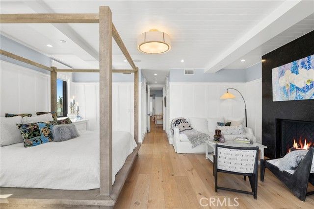 201 Opal Avenue, Newport Beach, CA 92662