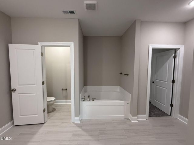 70 Hot Springs Way, Benson, NC 27504