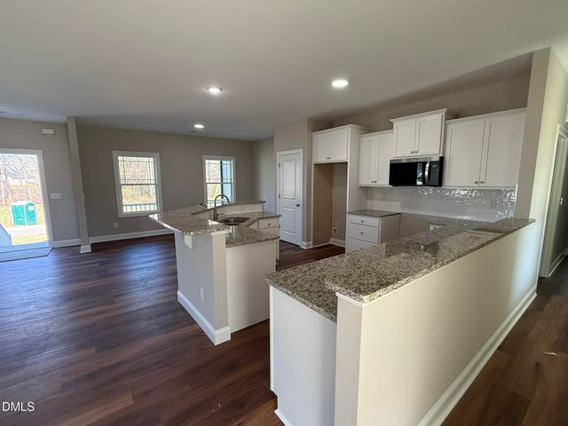 70 Hot Springs Way, Benson, NC 27504