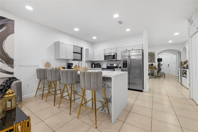 11725 SW 240th Ter, Homestead, FL 33032