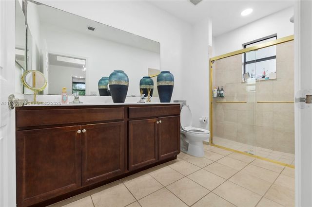 11725 SW 240th Ter, Homestead, FL 33032