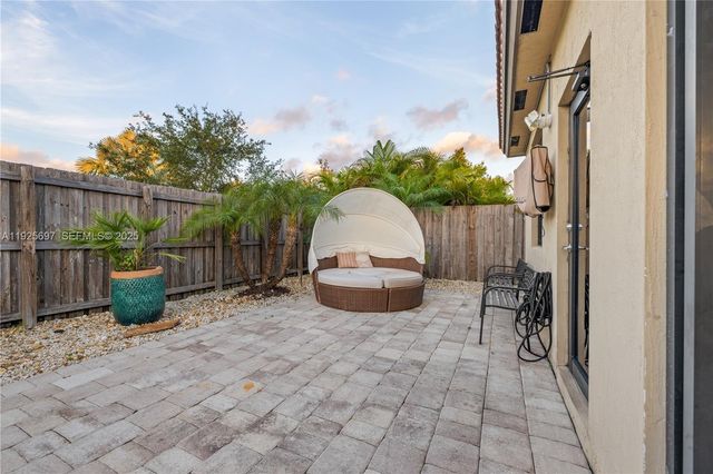 11725 SW 240th Ter, Homestead, FL 33032