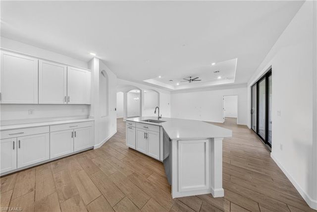 1388 Birdie DR, Naples, FL 34120