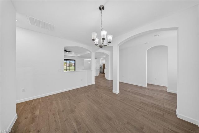 1388 Birdie DR, Naples, FL 34120