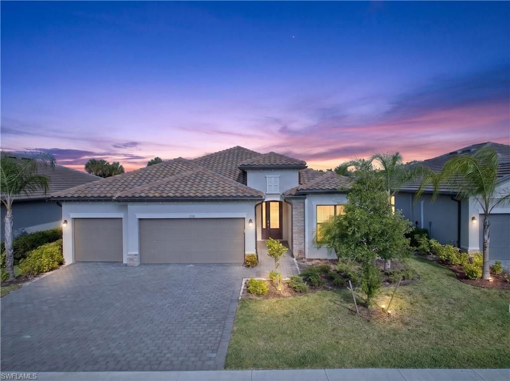 1388 Birdie DR, Naples, FL 34120