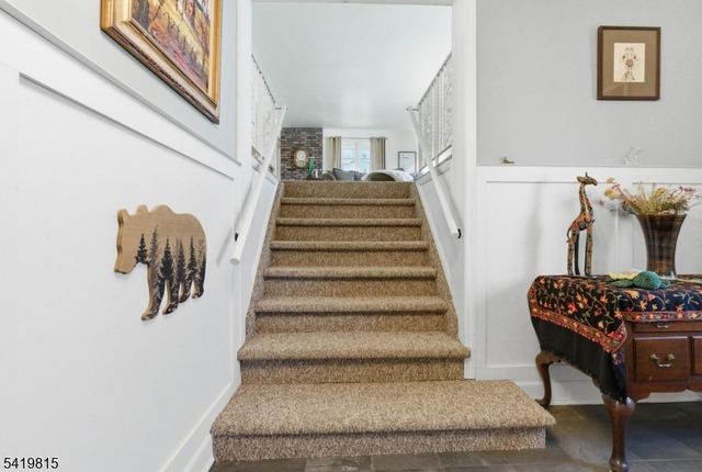 36 Esther Dr, Vernon Twp., NJ 07422