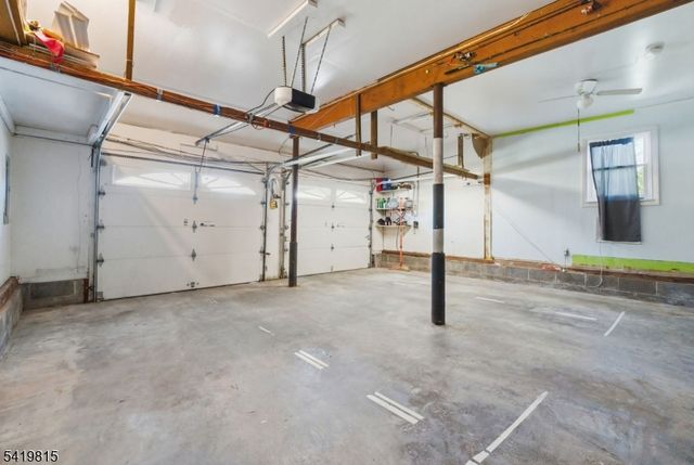 36 Esther Dr, Vernon Twp., NJ 07422