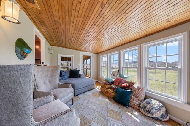 501 Chapmansboro Rd, Ashland City, TN 37015