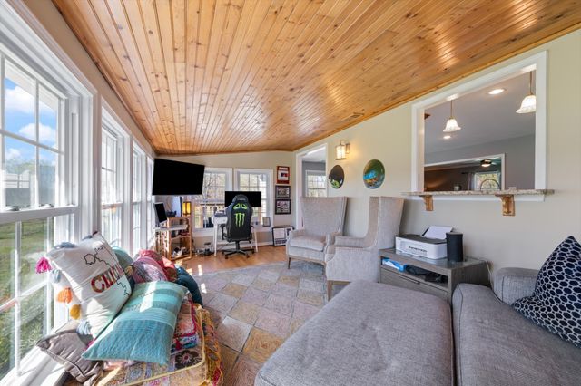 501 Chapmansboro Rd, Ashland City, TN 37015