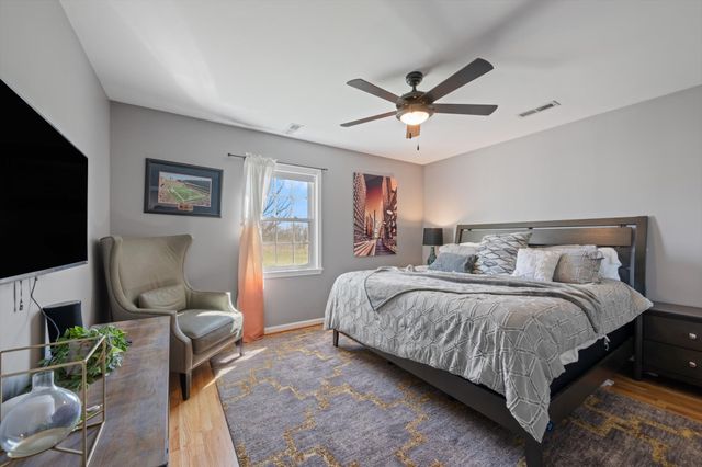 501 Chapmansboro Rd, Ashland City, TN 37015