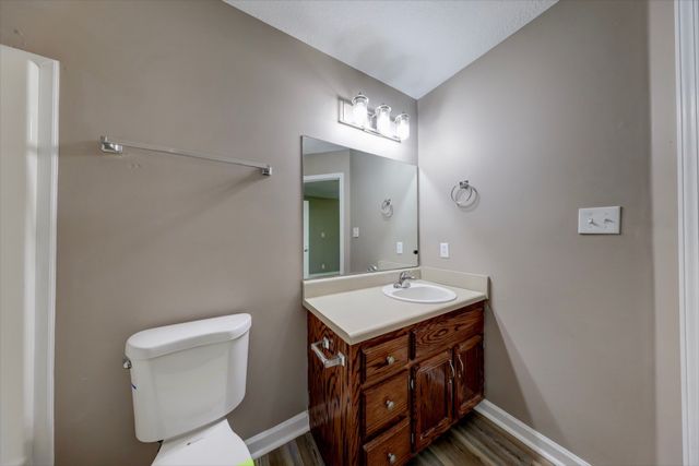 205 Alysheba Ct, Oak Grove, KY 42262