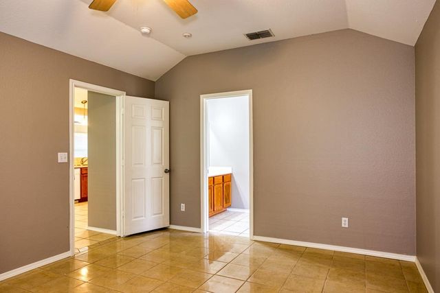 1113 La Mirada, Portland, TX 78374