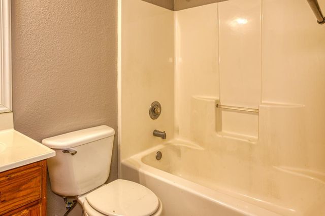 1113 La Mirada, Portland, TX 78374