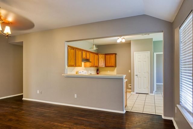 1113 La Mirada, Portland, TX 78374