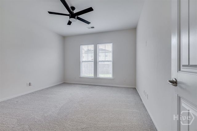 20 Mirror Lake Drive, Savannah, GA 31407