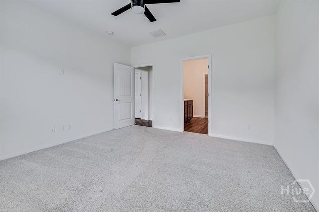 20 Mirror Lake Drive, Savannah, GA 31407