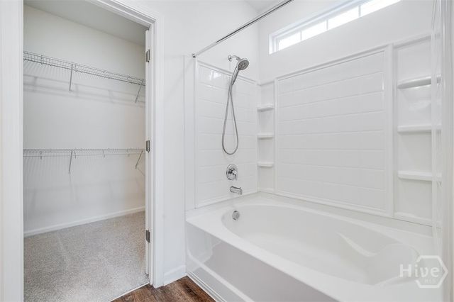 20 Mirror Lake Drive, Savannah, GA 31407