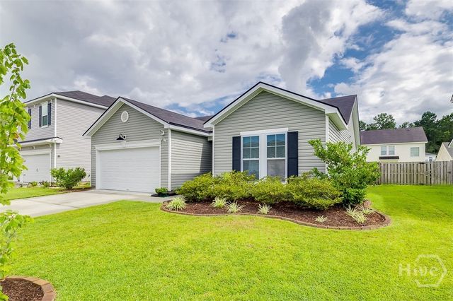 20 Mirror Lake Drive, Savannah, GA 31407