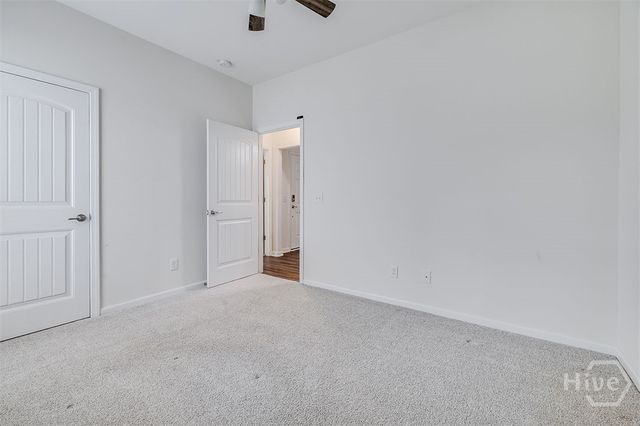 20 Mirror Lake Drive, Savannah, GA 31407