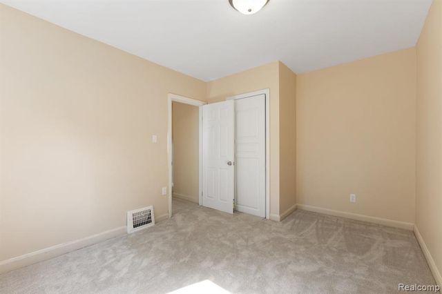 7342 Rosemont Avenue, Detroit, MI 48228