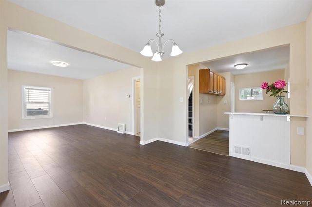 7342 Rosemont Avenue, Detroit, MI 48228